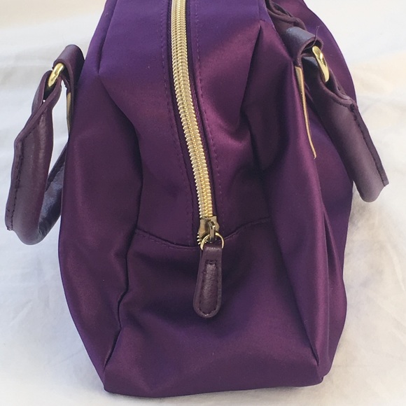 V i c t o r i a  S e c r e t Mini Purple Handbag - Picture 4 of 8